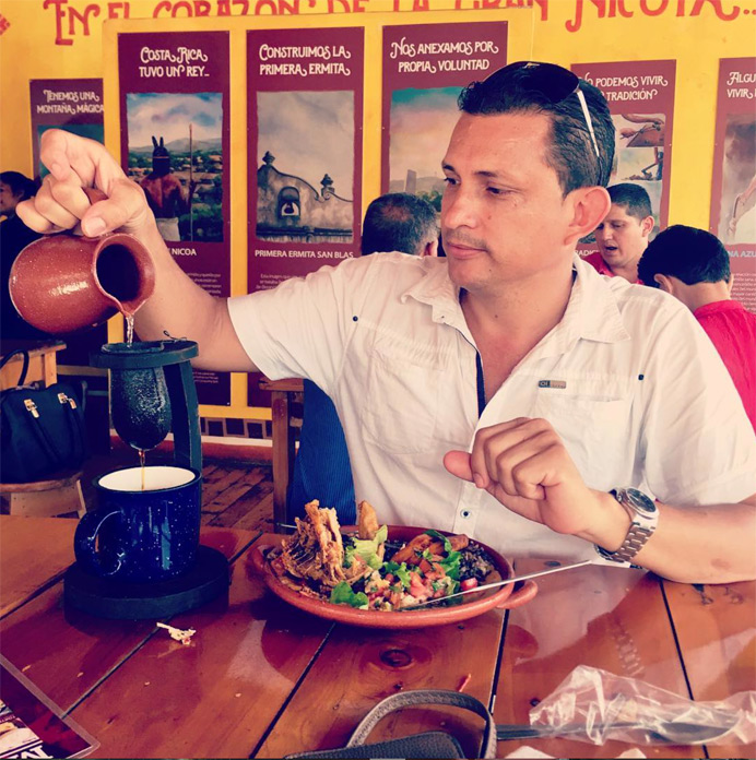 Richard mora luxury Adventure Cab